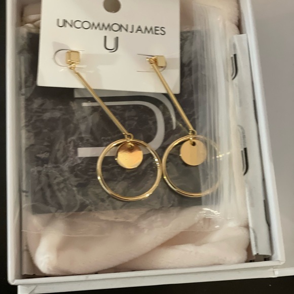 Uncommon james - Picture 3 of 6